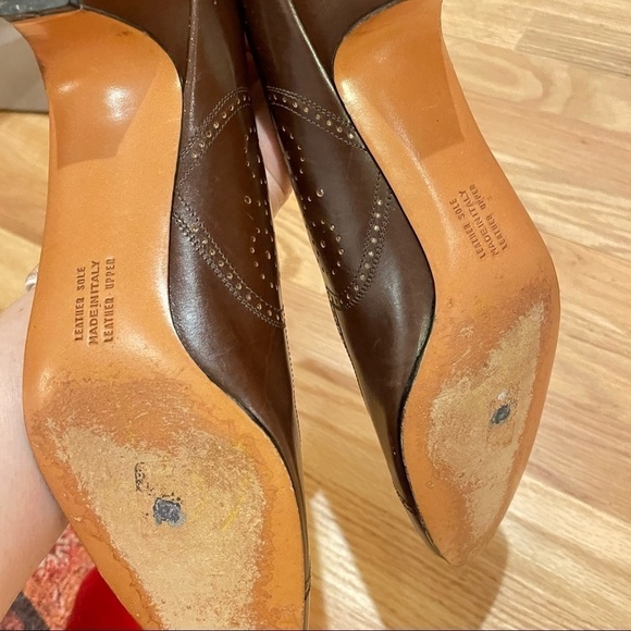 Ferragamo classic cap toe pumps brown leather size 9 AAAA extra narrow - Picture 5 of 9